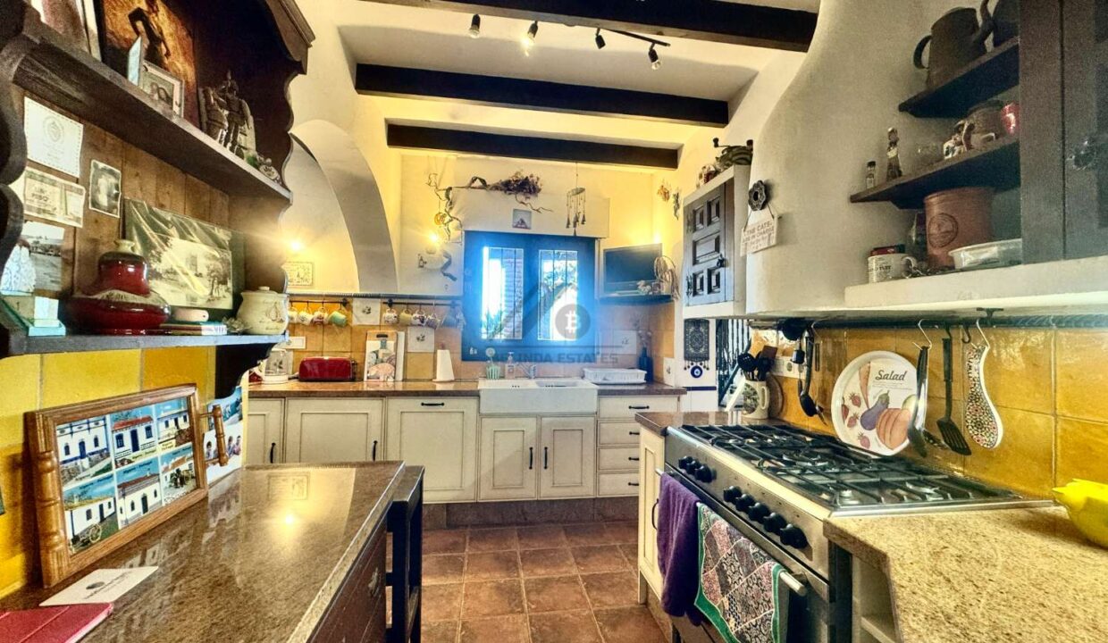 property_244577_579